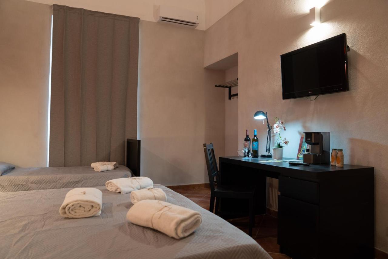 Mansion Pirandello 3*